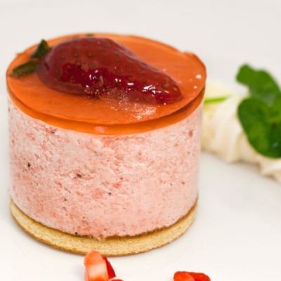 Individual Strawberry & Clotted Cream Mousse x 12