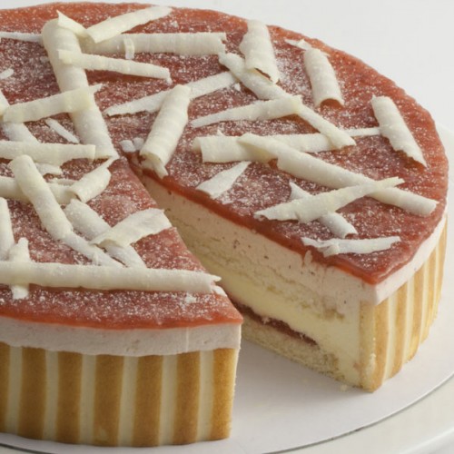 Strawberry & Clotted Cream Gateaux